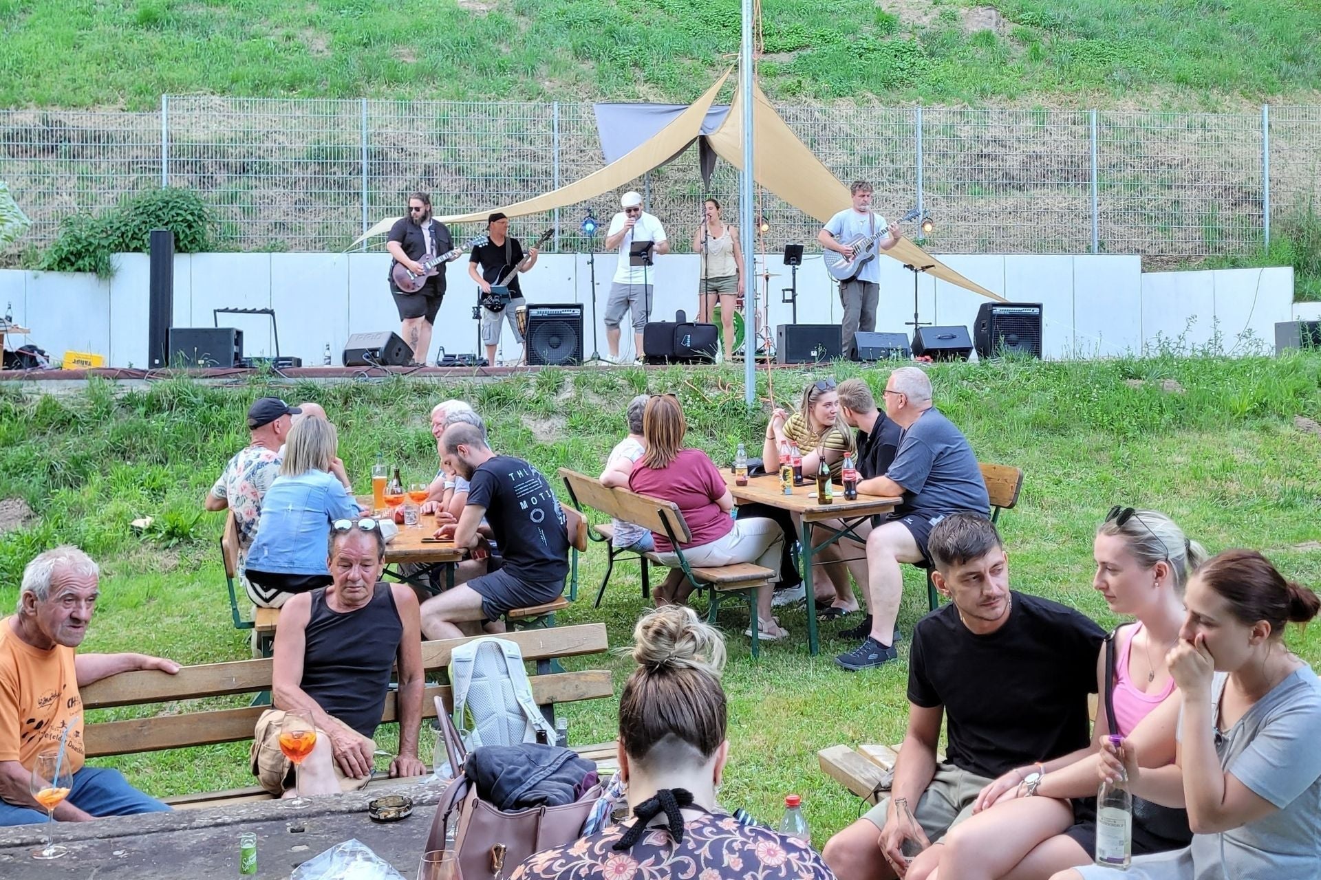 Musikertreff Open Air im Schwimmbad
